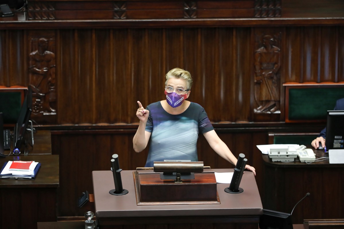 Joanna Scheuring-Wielgus