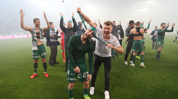 A labdarúgó-csapat a történelme harmincadik élvonalbeli bajnoki címét szerezte meg/ Fotó: Isza Ferenc 
