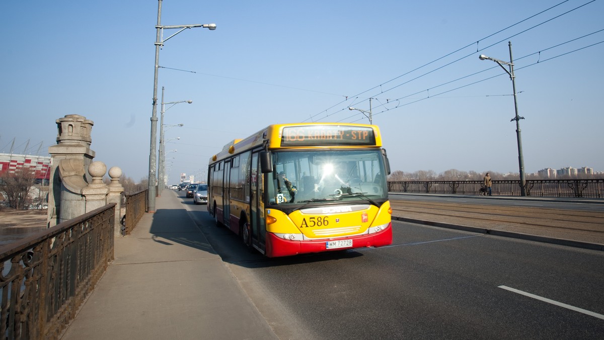 W przedświątecznym okresie wzrasta aktywność złodziei kieszonkowych. Uwagę pasażerów chce zwrócić na to Zarząd Transportu Miejskiego, który wraz z Komendą Stołeczną Policji, rozpoczął właśnie kampanię społeczną pod hasłem "Nie daj się złowić". Akcja potrwa do 24 grudnia.