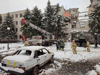 Rosjanie ostrzelali supermarket w Charkowie, cztery osoby nie żyją