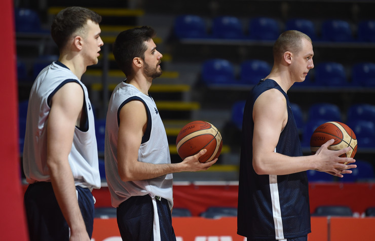 Košarkaška reprezentacija Srbije, trening, Svetislav Pešić
