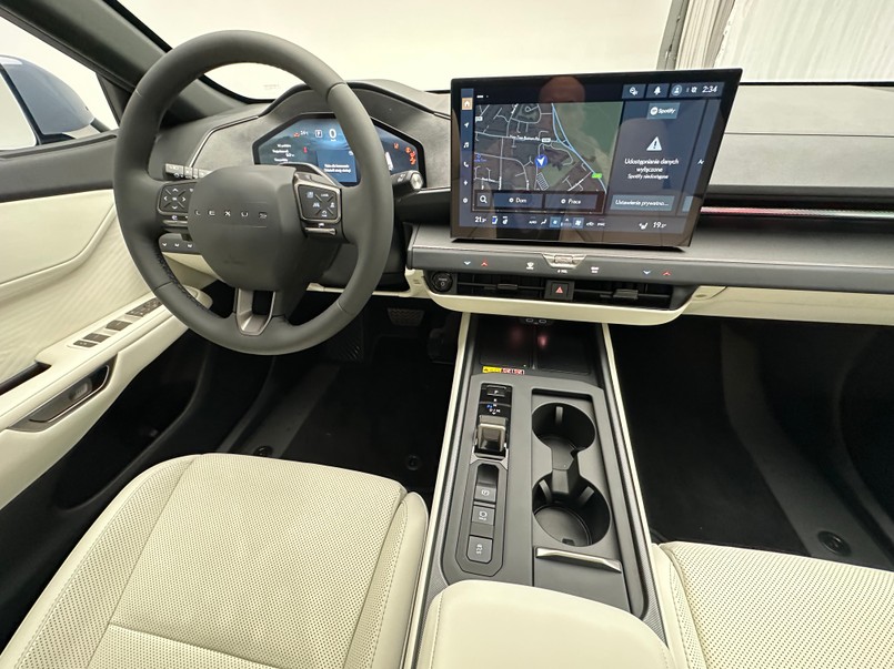 Nowy Lexus ES