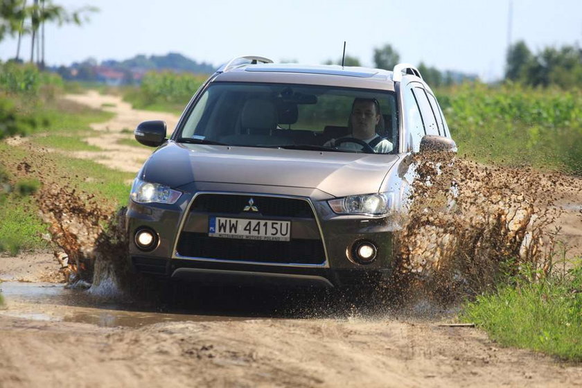 Mitsubishi Outlander, samochód, auto, SUV, terenówka, Mitsubishi,