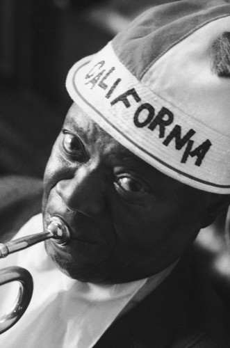 6. 'White Christmas' – Louis Armstrong