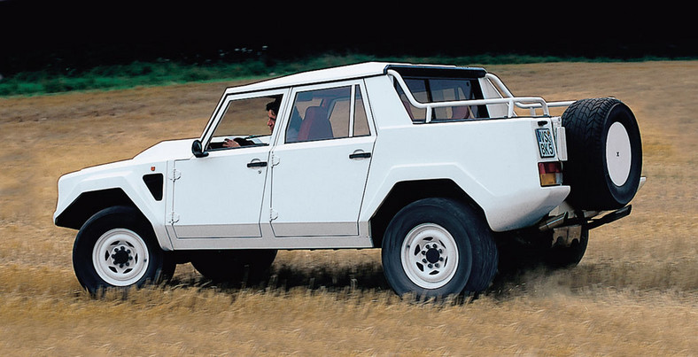 Lamborghini LM002