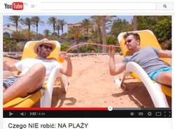Czego nie należy robić na plaży? Wakacyjny poradnik [WIDEO]