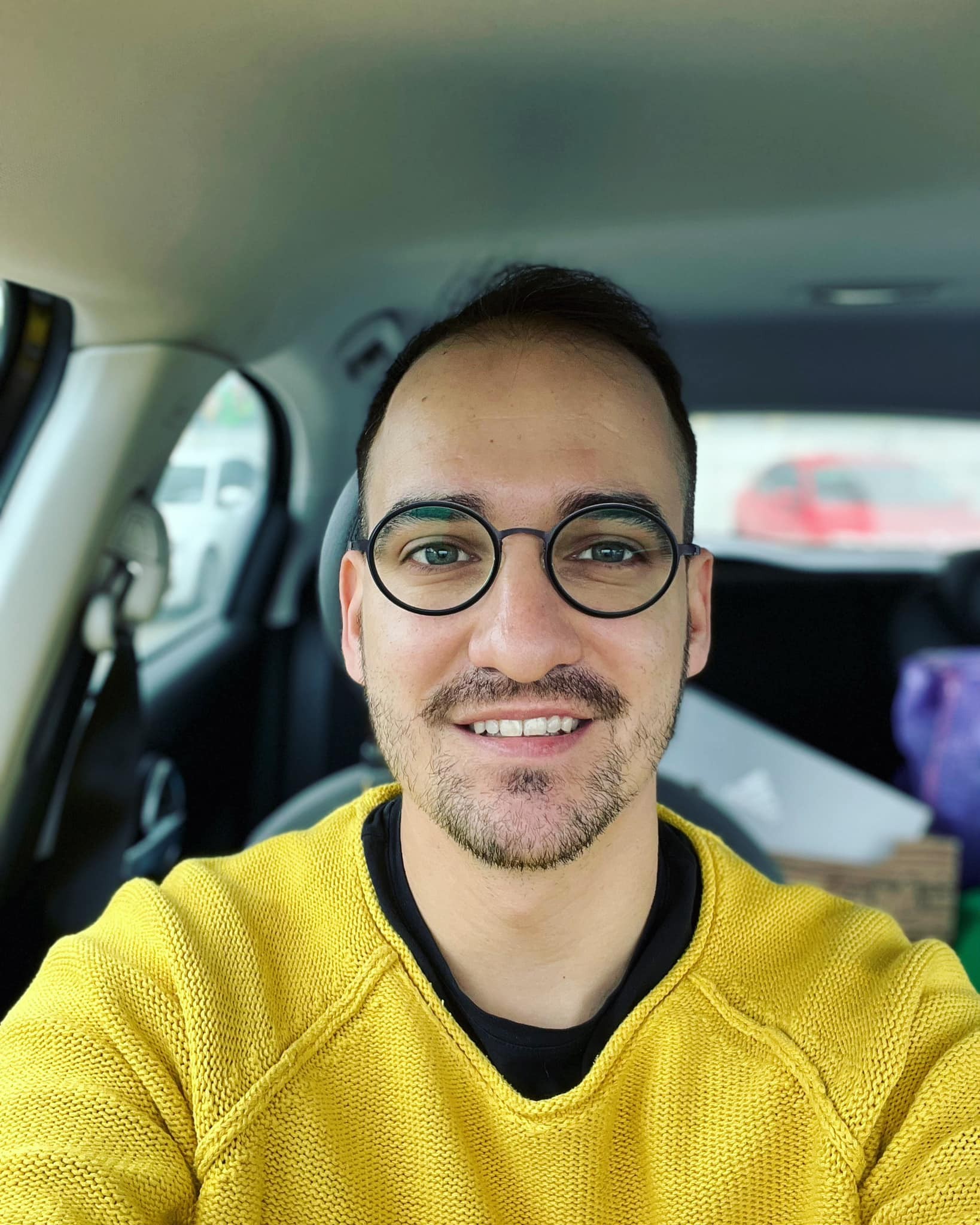 Spevák a hudobný dramaturg Jakub Petraník.