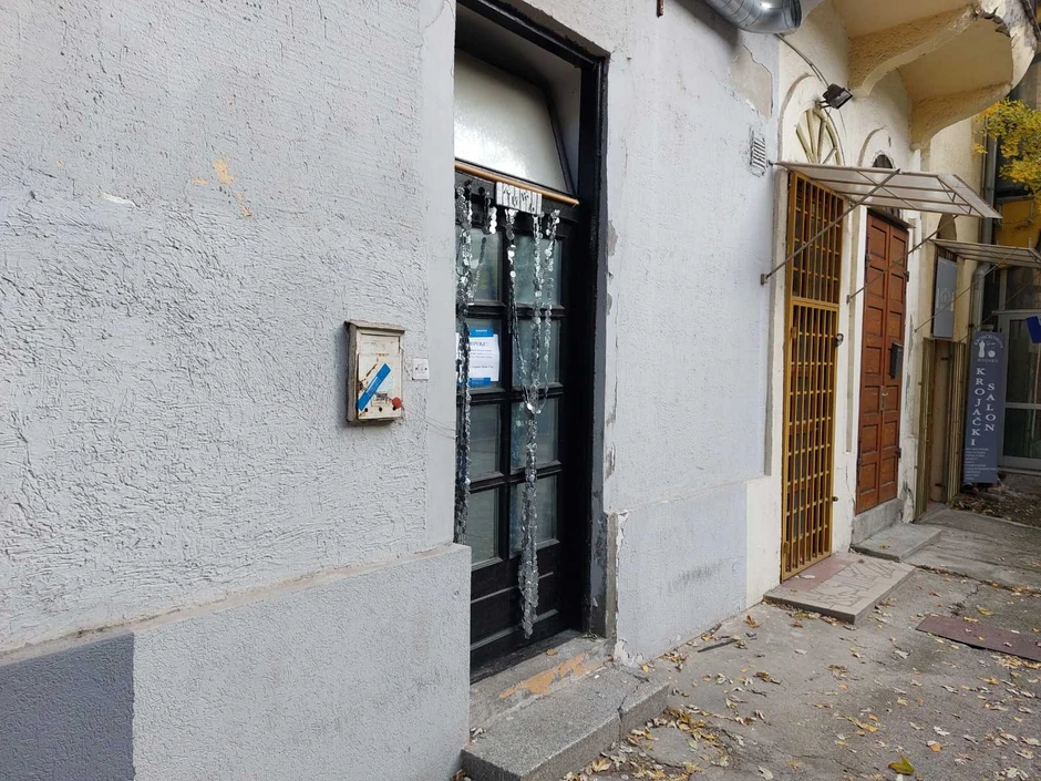 Prve slike sa mesta ubistva Milana T. u Novom Sadu