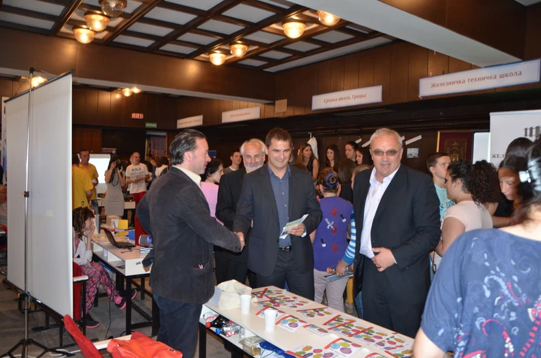 Štandove su obišli Stefan Dilberović i Živadin Mitrić