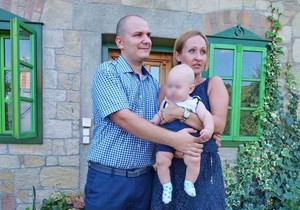 Ana Mari sa suprugom i sinom