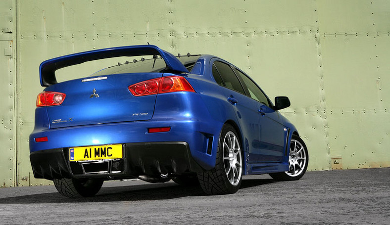 Mitsubishi Lancer Evo X FQ-400: fotogaleria