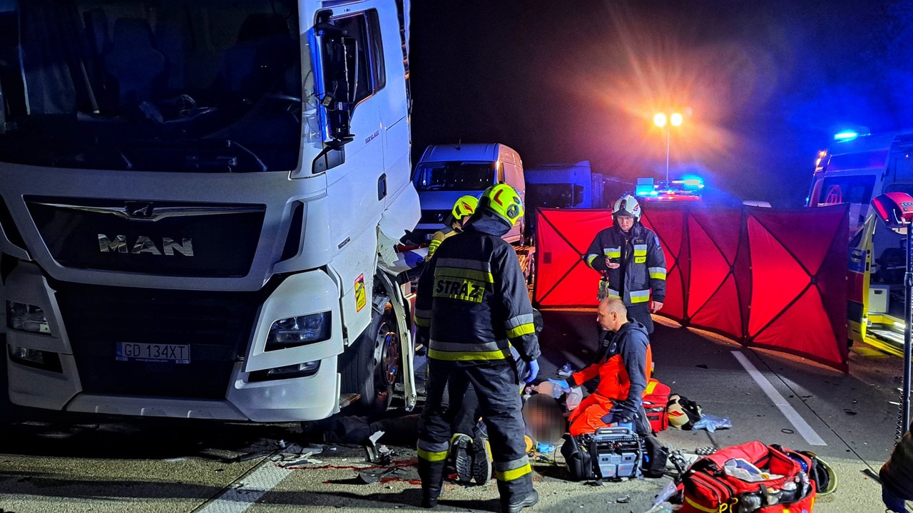 Tragiczny wypadek na S8. Droga w kierunku Wrocławia jest zablokowana