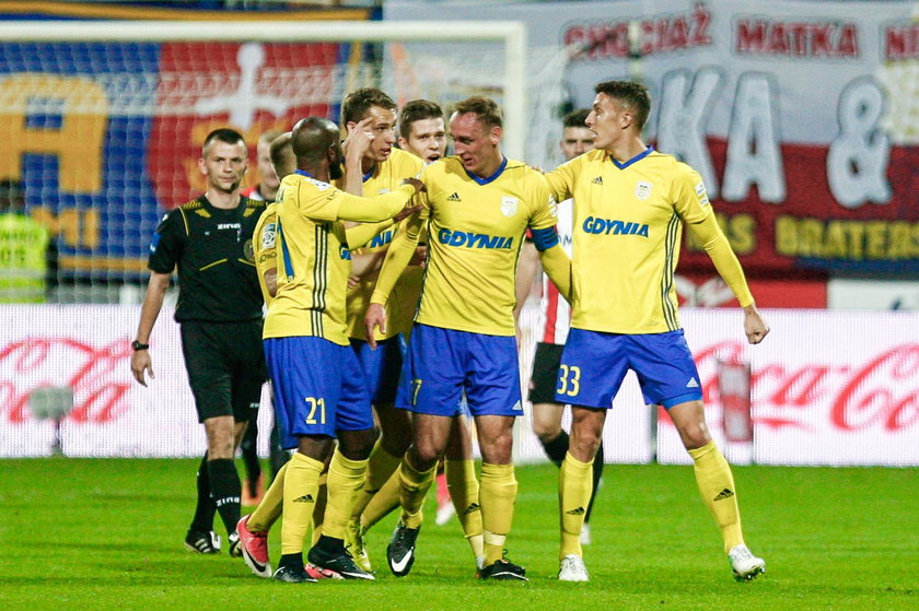 Pilka nozna. Ekstraklasa. Arka Gdynia - Cracovia. 29.09.2017