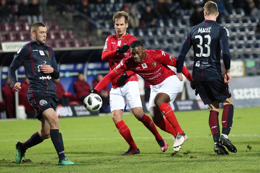 Pilka nozna. Ekstraklasa. Pogon Szczecin - Zaglebie Sosnowiec. 08.12.2018