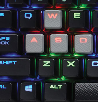Dodatkowe funkcje w klawiaturach mechanicznych to przede wszystkim podświetlenie (również RGB i selektywne dla każdego klawisza), przyciski multimedialne oraz przyciski programowalne. 