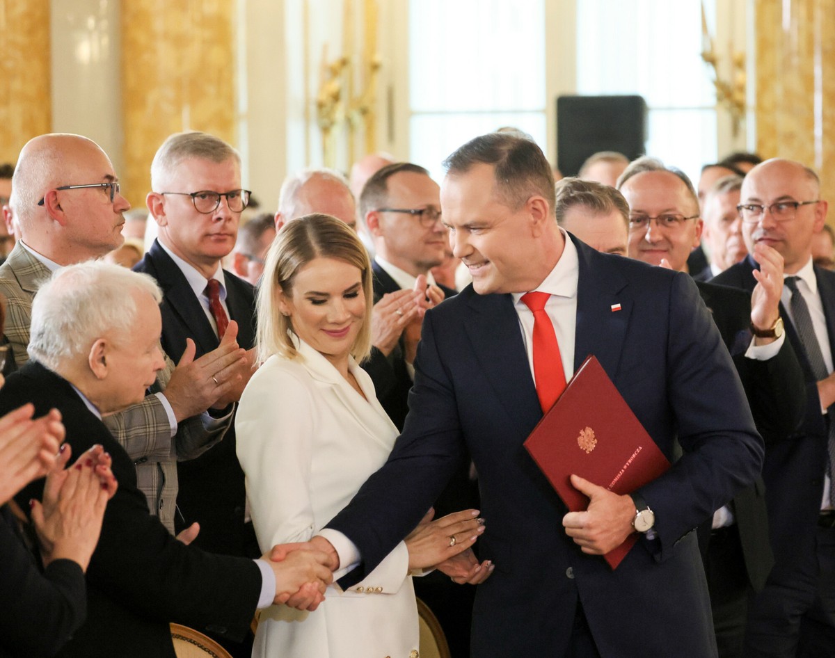 Spotkanie Karola Nawrockiego z klubem PiS. Jest zapowiedź