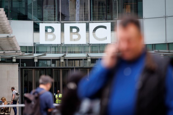 BBC gasi emisije i otpušta 2.000 zaposlenih: Ovo su planovi za štednju novog direktora