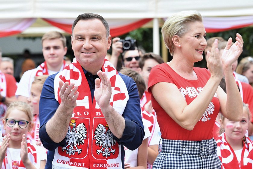 Prezydent Duda z żoną kibicowali Polsce