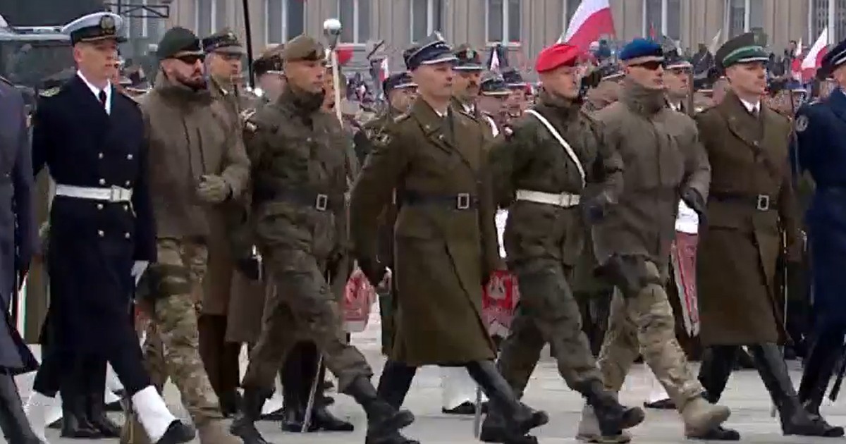 Po raz pierwszy w honorowej zmianie wart na 11 listopada. Kim są żołnierze w ciemnoniebieskich beretach?