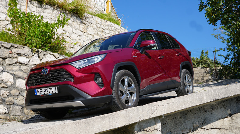 Toyota RAV4 hybrid