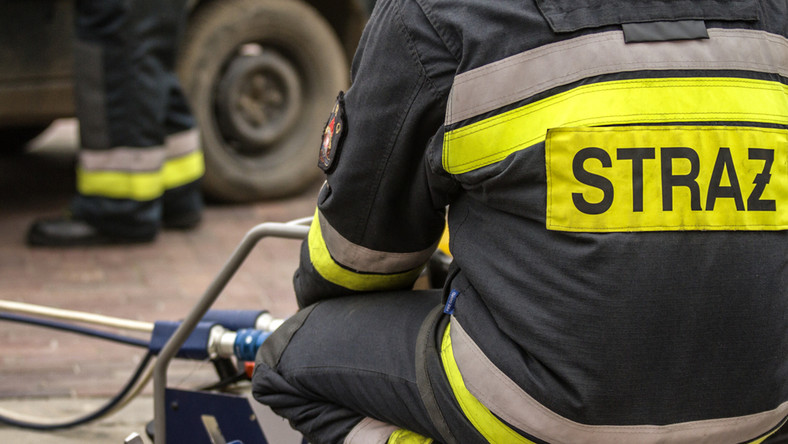 Ruda Solska: strażak zmarł podczas remontu remizy strażackiej