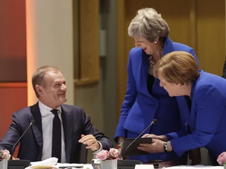 Donald Tusk, szef RE, Theresa May, premier Wielkiej Brytanii i Angela Merkel, kanclerz Niemiec na unijnym szczycie w sprawie brexitu. Bruksela, 10 kwietnia 2019 r.