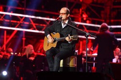 Premiera recitalu Jacka Bończyka "Licencja na lirykę" w Teatrze Ateneum