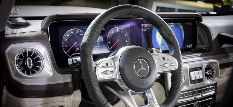 Mercedes wart fortunę odnaleziony w Polsce. Auto wytropił łowca Lamborghini z Dubaju [NOWE FAKTY]