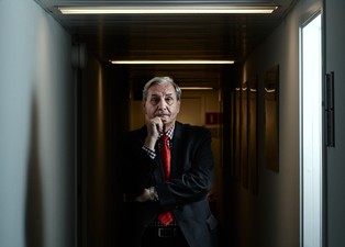 Jakaś Barbara, jakiś Mikołaj. Każda władza ateistyczna potrzebuje boga i swojego sacrum [WYWIAD]