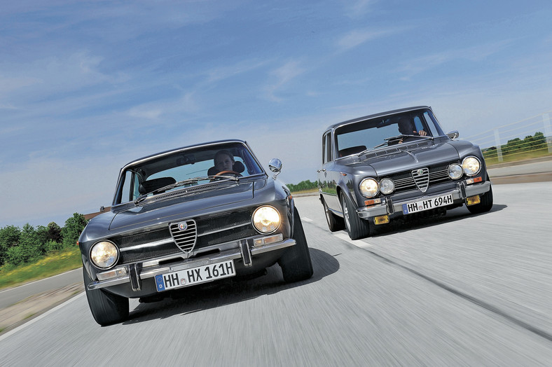 Alfa Romeo Giulia GT 1600 Junior vs Giulia Super