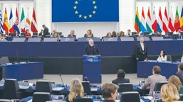 włoski minister bezlitośnie o zielonym ładzie: "nie ma sensu, staniemy