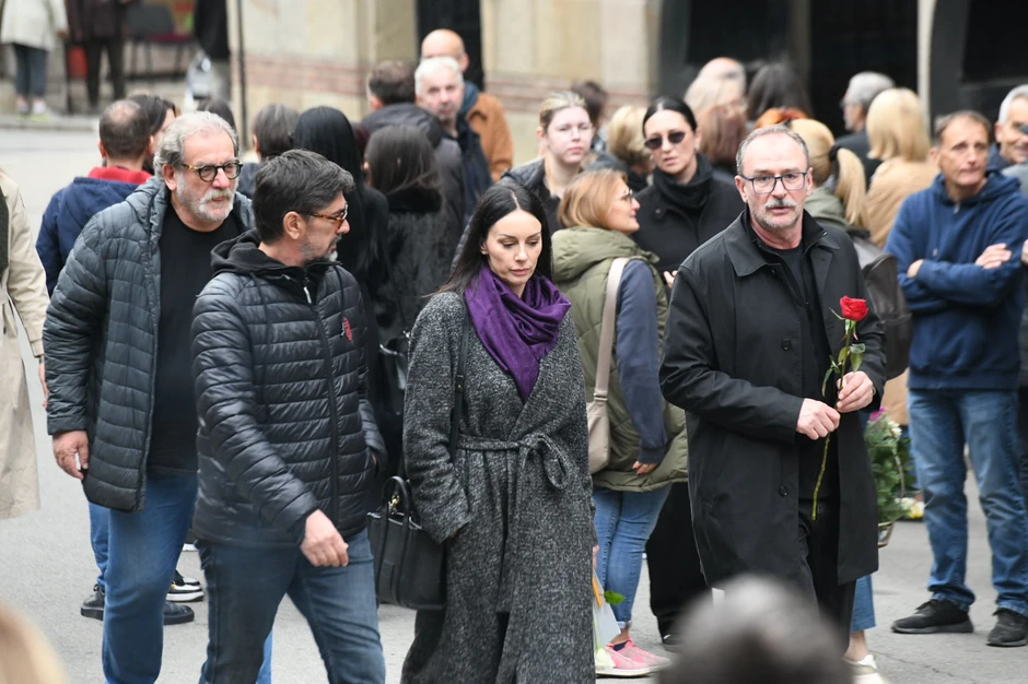 Novo groblje kremacija Zdravko Šotra