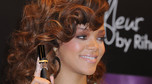Rihanna promuje zapach Reb'l Fleur