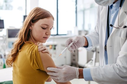 Méhnyakrák: ezért adassa be a gyerekének és magának is a HPV-oltást