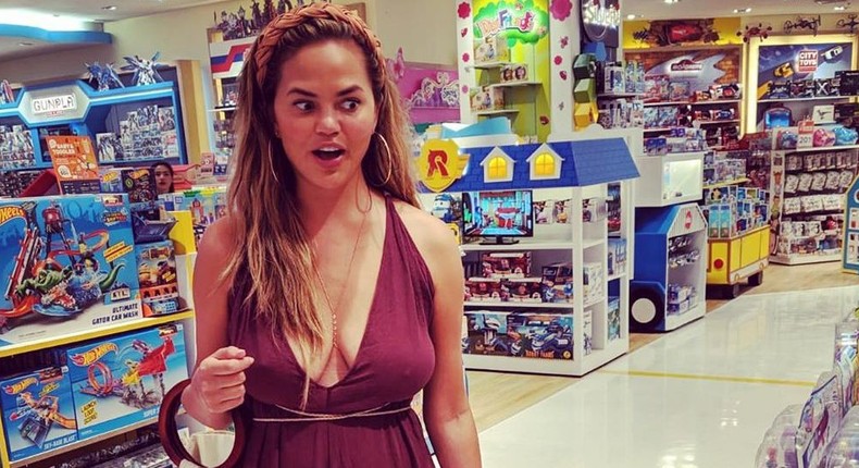 Chrissy Teigen Claps Back At Fans Who Tell Her To