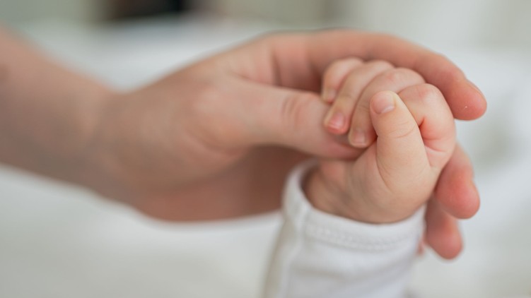 baba nem sír fel mentő hírek