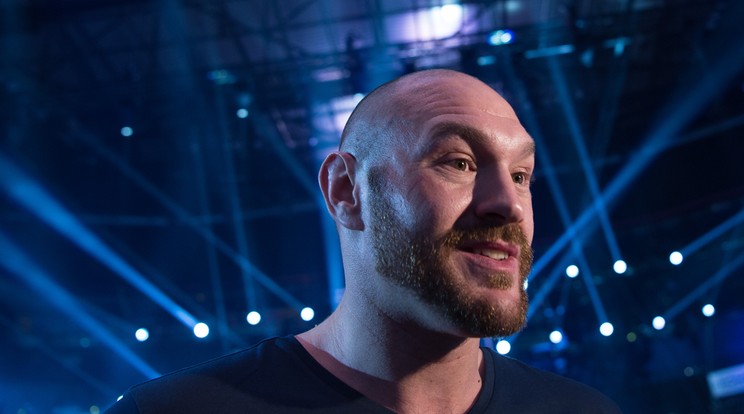 Mégis folytatja Tyson Fury /Fotó: AFP