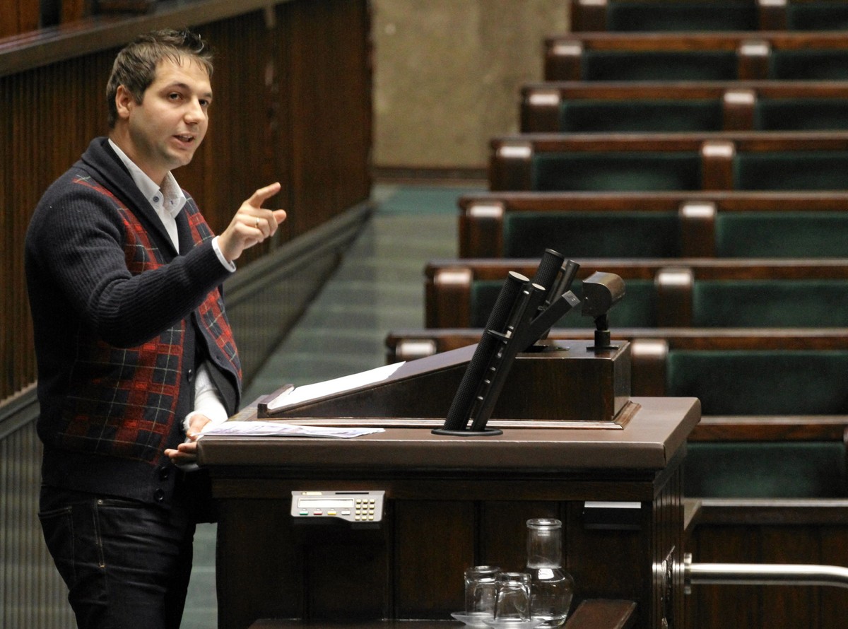 Patryk Jaki z Solidarnej Polski w czasie debaty o OFE