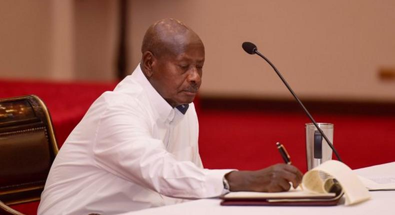 President Museveni on Wednesday night issued a statement reassuring Ugandans on the World Bank loan freeze