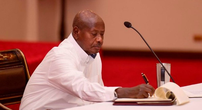 President Museveni on Wednesday night issued a statement reassuring Ugandans on the World Bank loan freeze