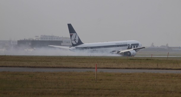 boeing 767 awryjnie ląduje 4