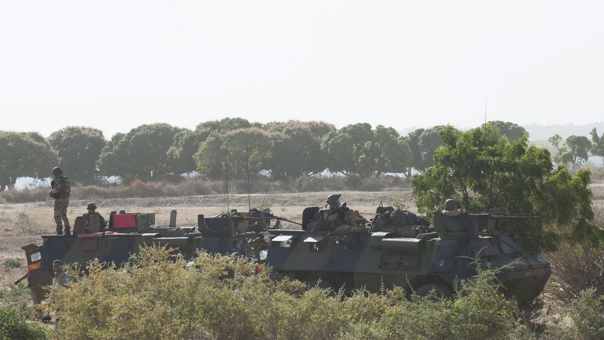 Malijska armia, wspierana przez francuskie wojska, odzyskała "całkowitą kontrolę" nad miastem Konna w środkowym Mali - poinformowano w piątek. Miasto 10 stycznia dostało się w ręce islamistów, co przyspieszyło francuską interwencję w Mali.