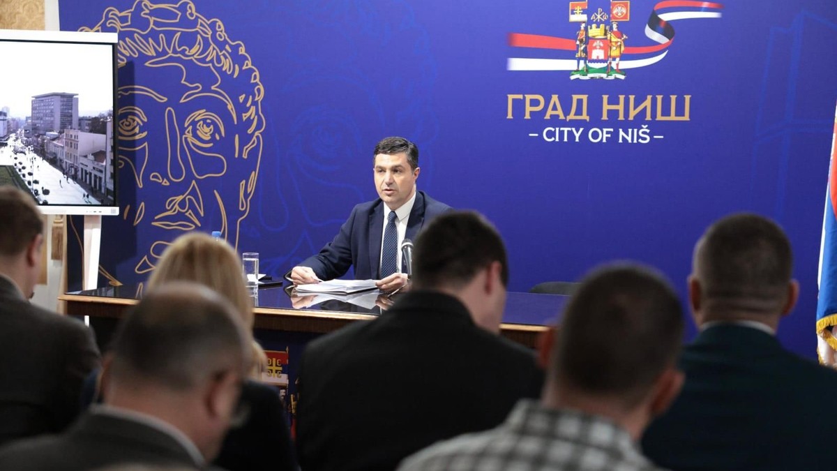Gradonačelnik Niša Dragoslav Pavlović