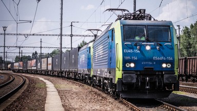 PKP Cargo ma umowę kupna 80 proc. udziałów spółki AWT za ponad 445 mln zł