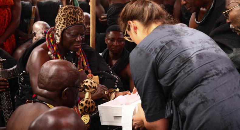 Restitution de 7 objets royaux pillés pendant la colonisation au Ghana