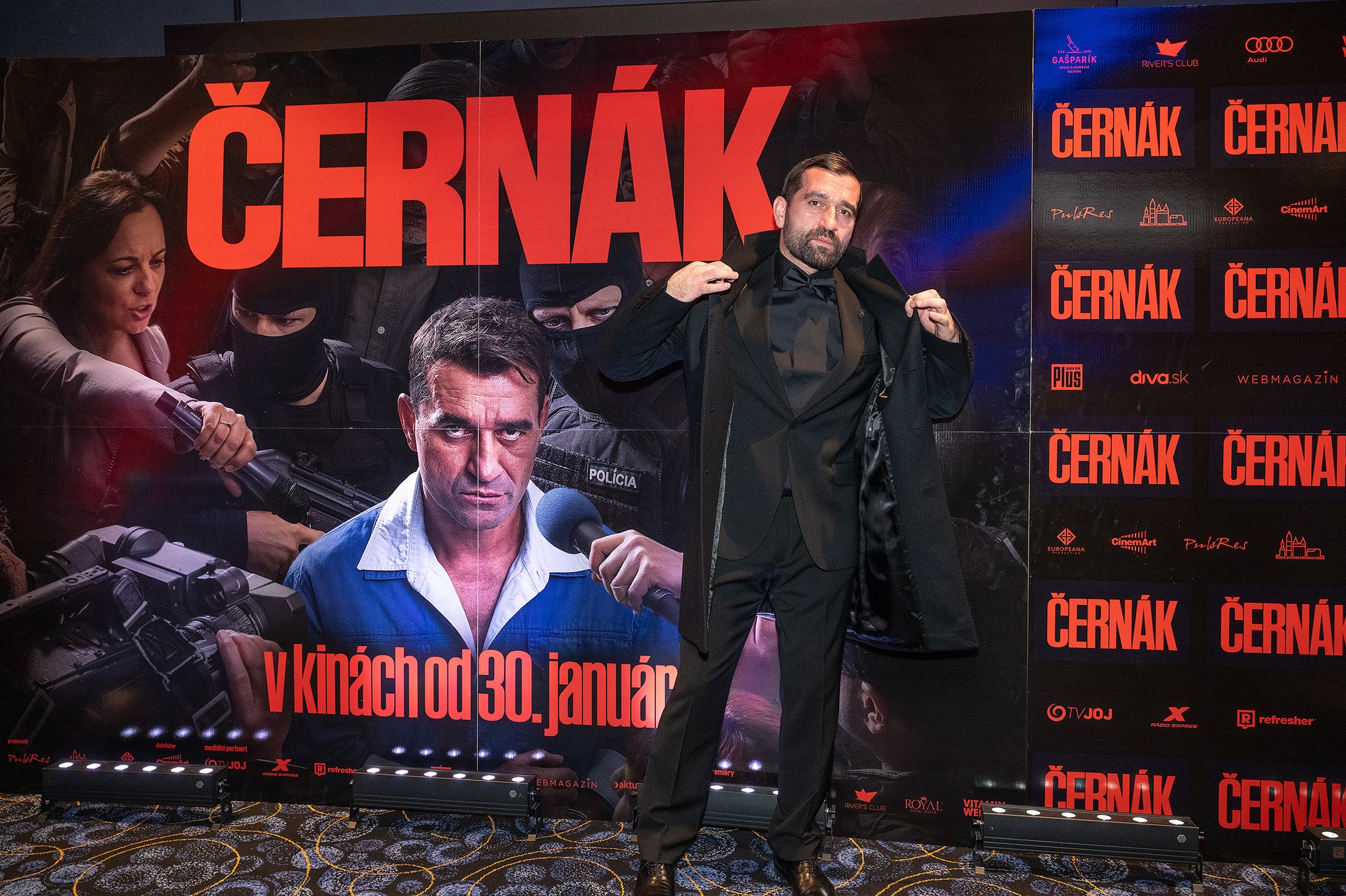 Premiéra filmu Černák: Milan Ondrík.