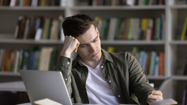 Bardzo trudny quiz z ortografii. 10/10 jedynie mistrz trafi