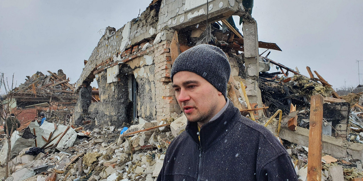 Żytomierz. Oleg Rubak stracił w ostrzale żonę. Bomby trafiły w ich dom