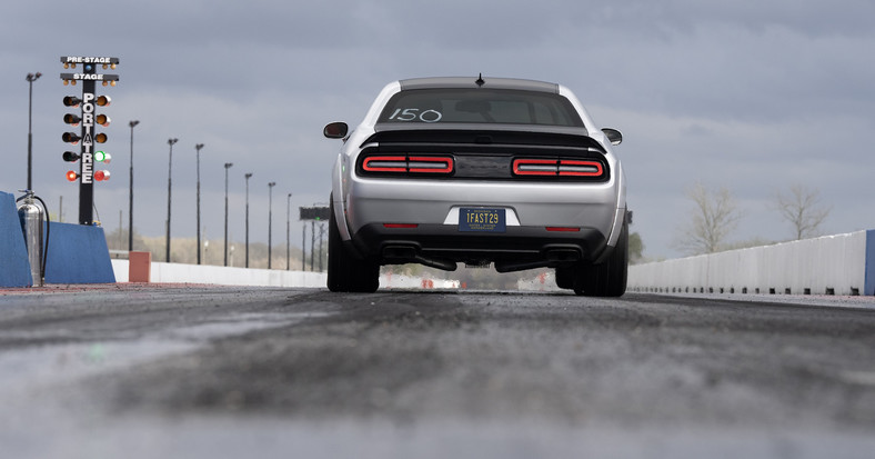 Dodge Challenger SRT Demon 170 (model roku 2023)