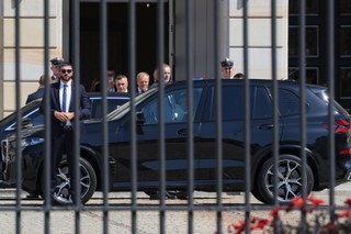 Spotkanie Donalda Tuska z Karolem Nawrockim już zakończone. Trwało godzinę [TRANSMISJA]